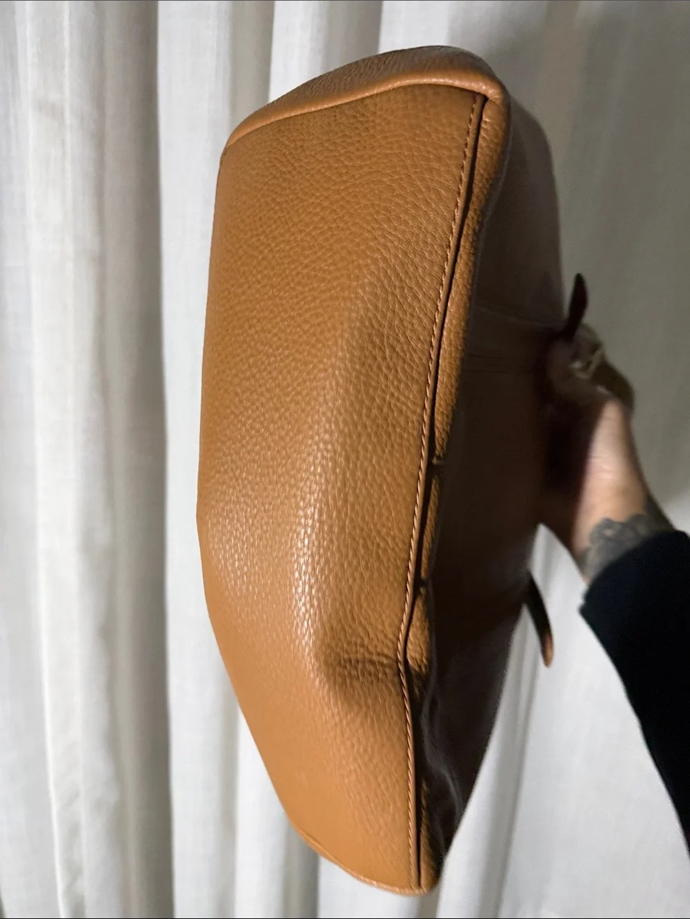 Tory Burch classic pebbled